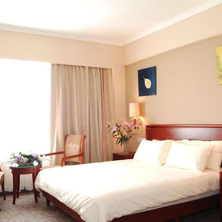 Greentree Inn Shanghai Dongming Road Subway Station Express Hotel Xangai Exterior foto